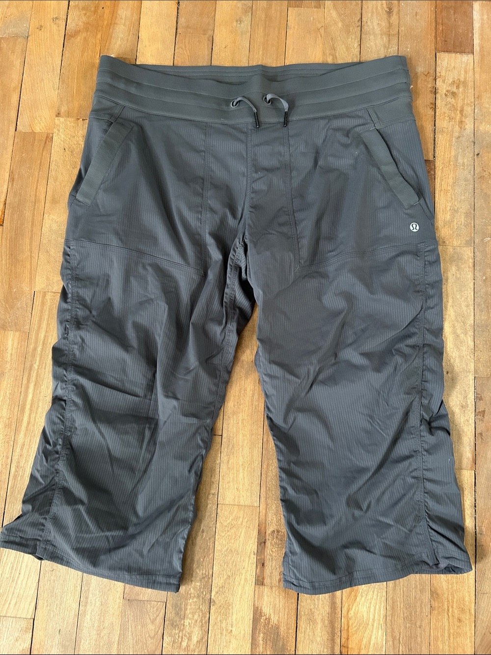 lululemon athletica Gray Capris